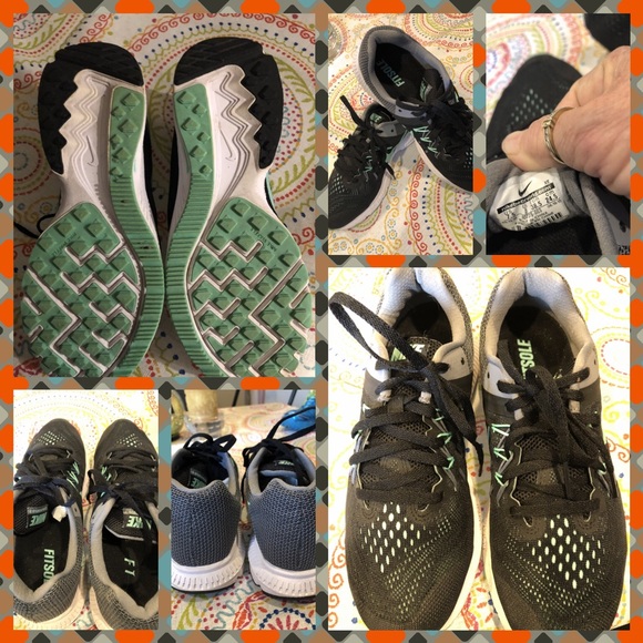 Nike Shoes - Nike Woman’s Black Running Sneakers